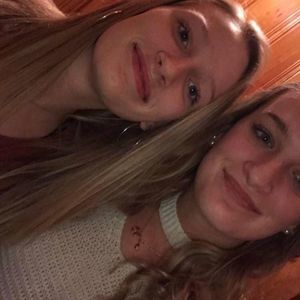 Meet your Posher, Lily